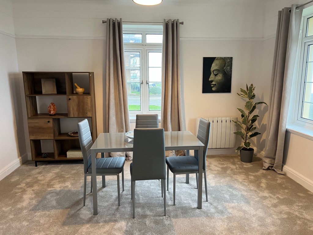 Lot: 115 - GROUND FLOOR FLAT - Dining room